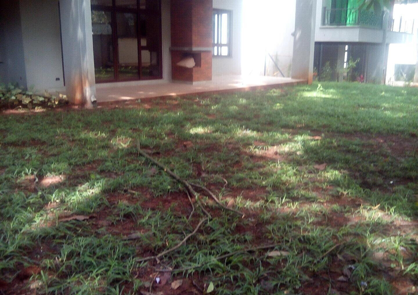 5-Ensuite Townhouse with Generator & Mature Garden - Lavington