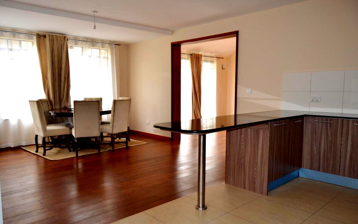 7-Bedroom Townhouse on 5 Acres of Lawns - Kitisuru