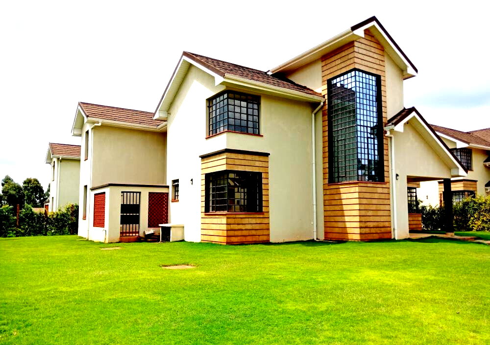 7-Bedroom Townhouse on 5 Acres of Lawns - Kitisuru