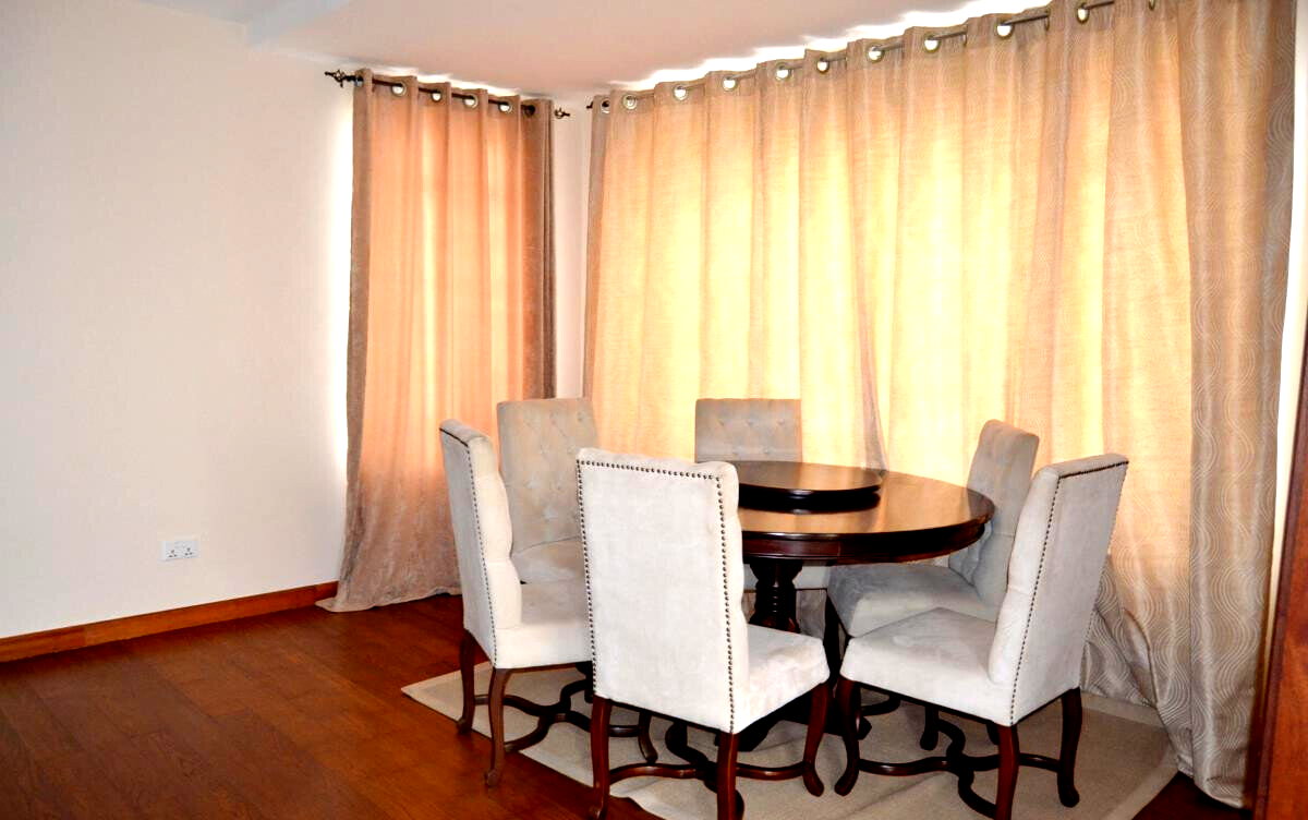 7-Bedroom Townhouse on 5 Acres of Lawns - Kitisuru