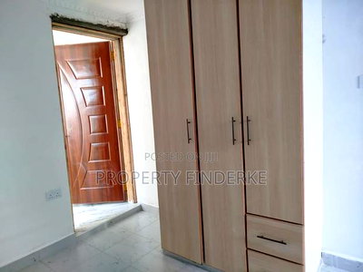 4bdrm Bungalow in Kimbo for sale - Image 5