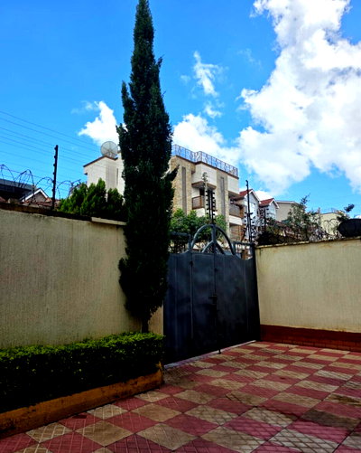 0.3 Acre 6BR Townhouse in Langata