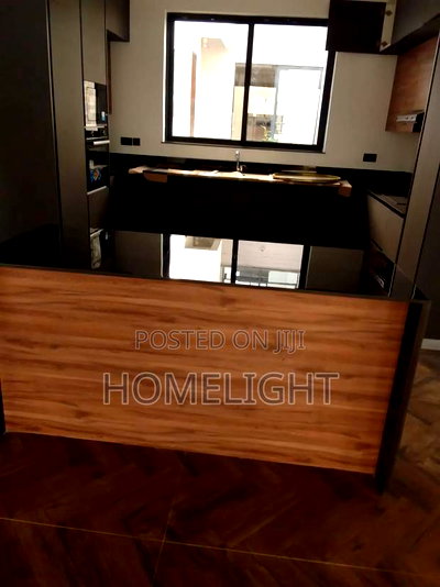 4bdrm Villa in Lavington for sale - Image 8