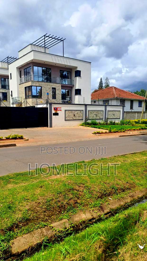4bdrm Villa in Lavington for sale