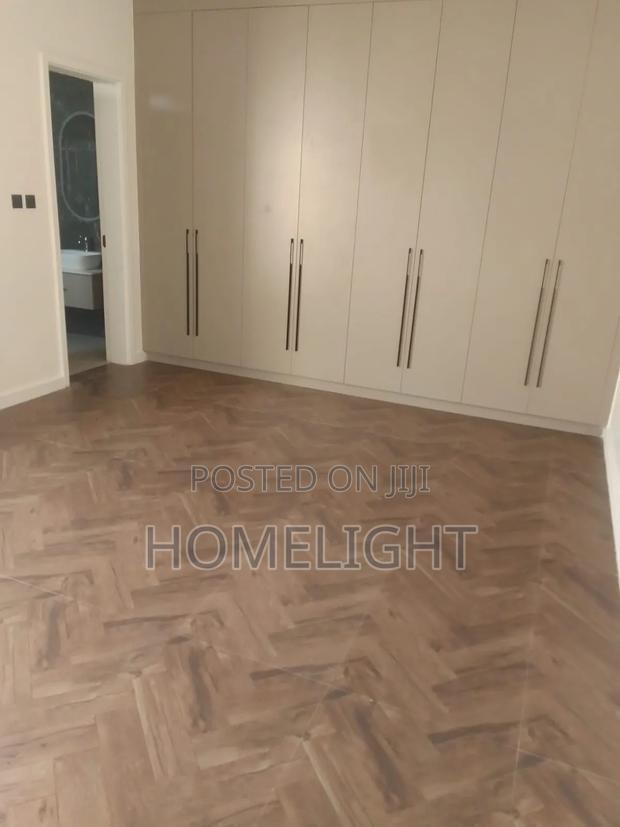 4bdrm Villa in Lavington for sale