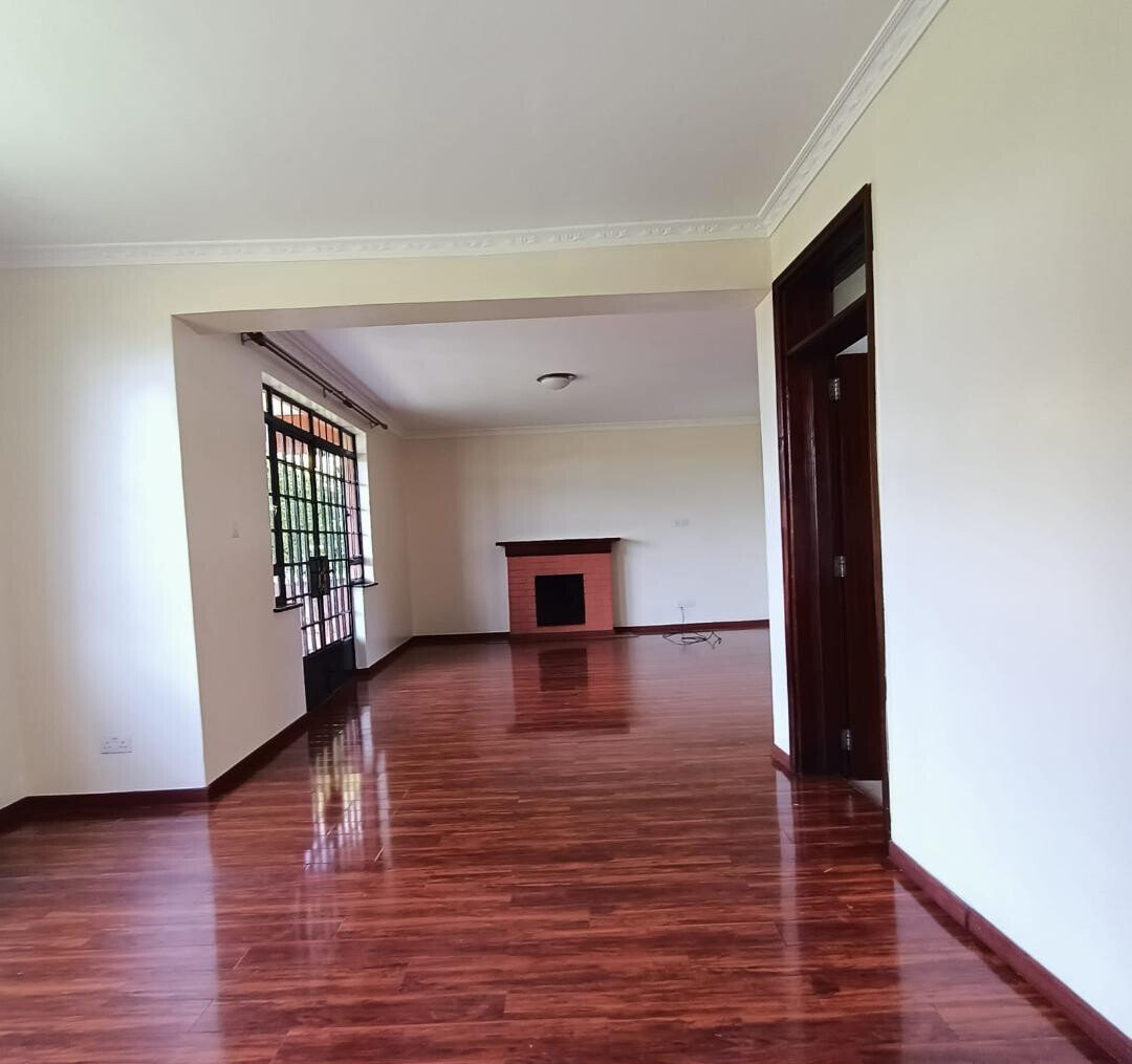 UN-Approved 4BR Townhouse with Private Garden - Runda