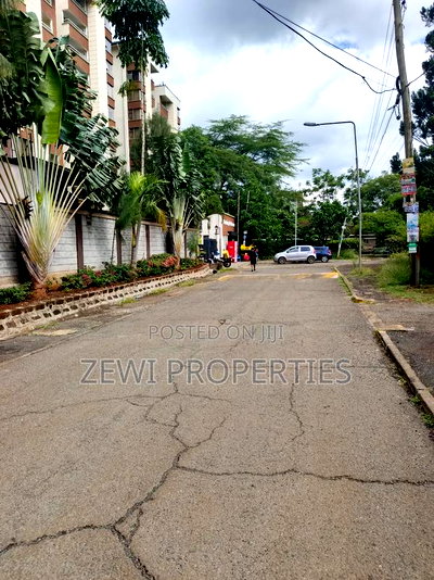 3bdrm Apartment in Safari Park, Roysambu for sale - Image 3
