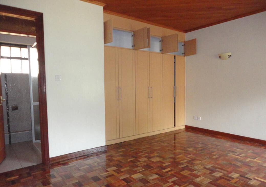 5BR All-Ensuite Townhouse with Parquet Floors & DSQ - Kileleshwa