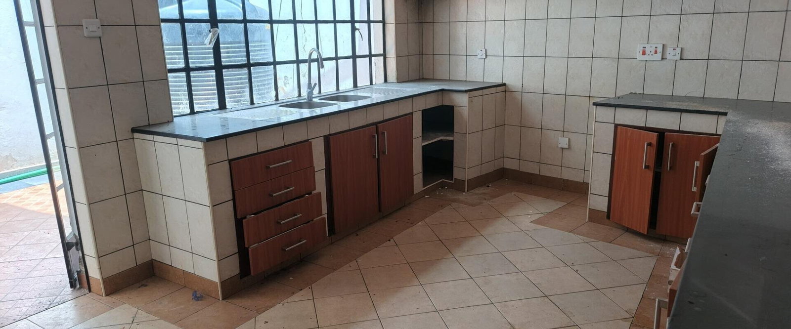 5BR Garden Home for KSh 180K