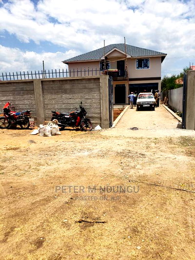 5bdrm Maisonette in Karatina Town for Sale - Image 4