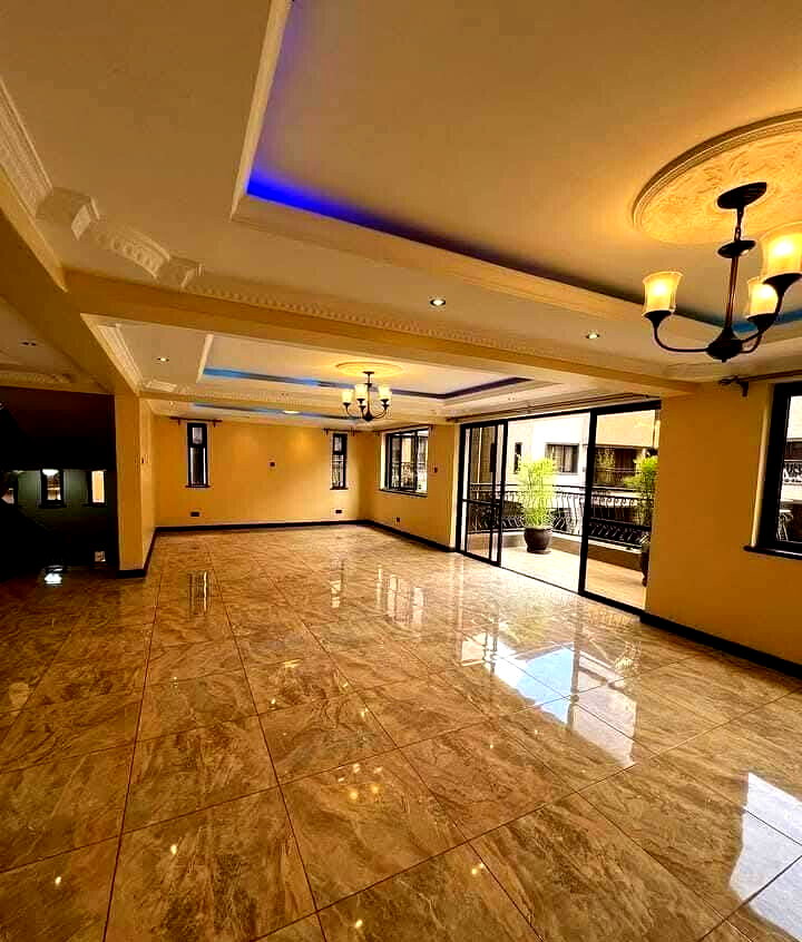 Newly Built 5-Ensuite Townhouse with Home Office - Lavington