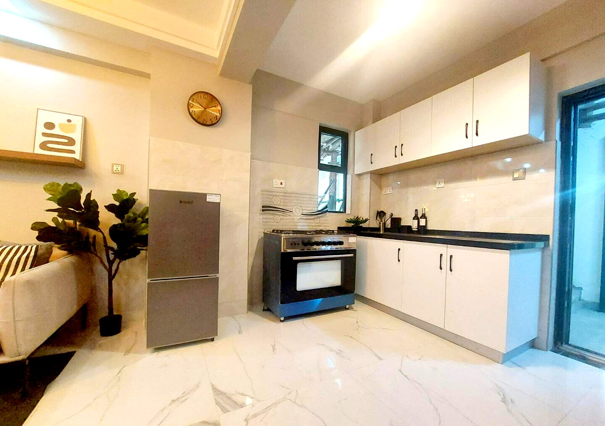 2BR with Two Balconies & Gym Near Yaya Centre - Kilimani