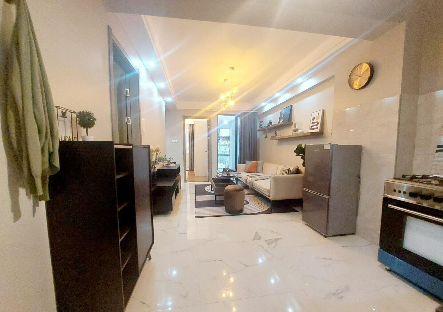 2BR with Two Balconies & Gym Near Yaya Centre - Kilimani