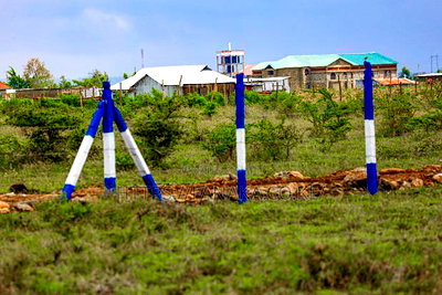 Kamakis Plots - Water, Power, Title Deeds Ready! - Image 2