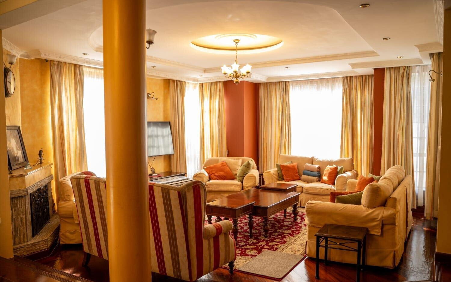 Exclusive 5-Bedroom Villa in Intimate Gated Community - Lavington