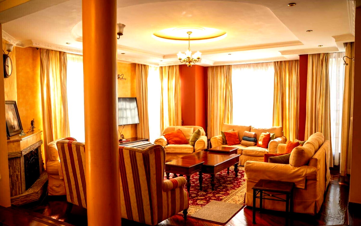 Exclusive 5-Bedroom Villa in Intimate Gated Community - Lavington