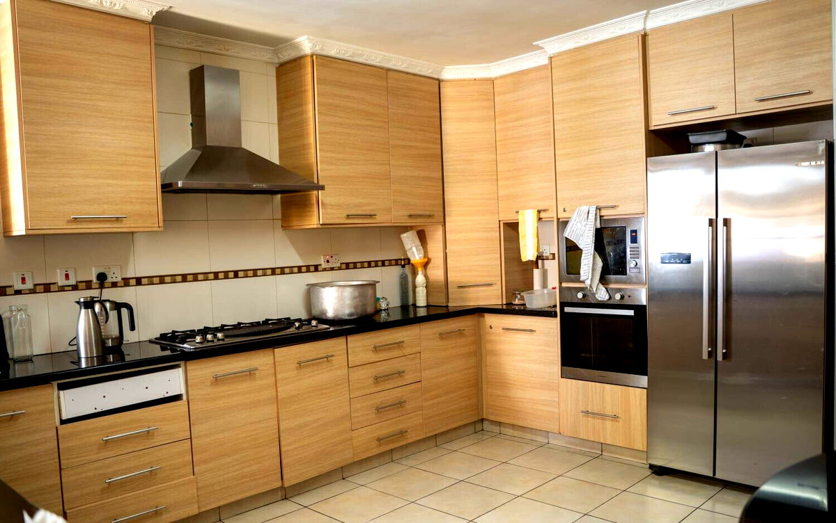 Exclusive 5-Bedroom Villa in Intimate Gated Community - Lavington