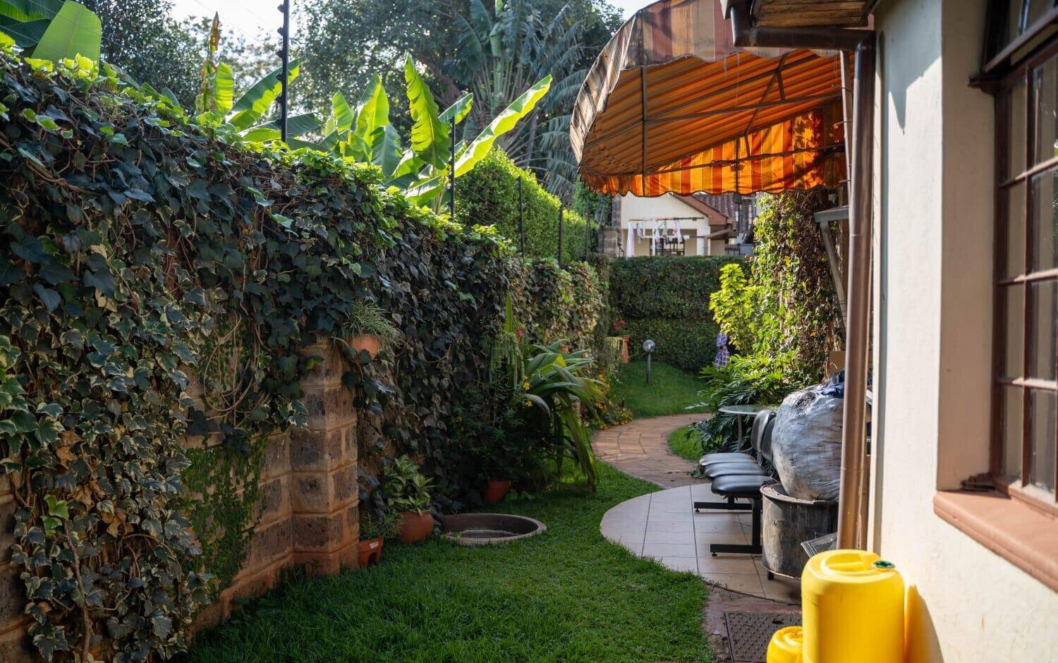 Exclusive 5-Bedroom Villa in Intimate Gated Community - Lavington