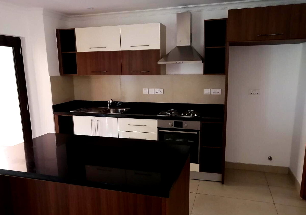 Private Gated Townhouse with DSQ - Lavington