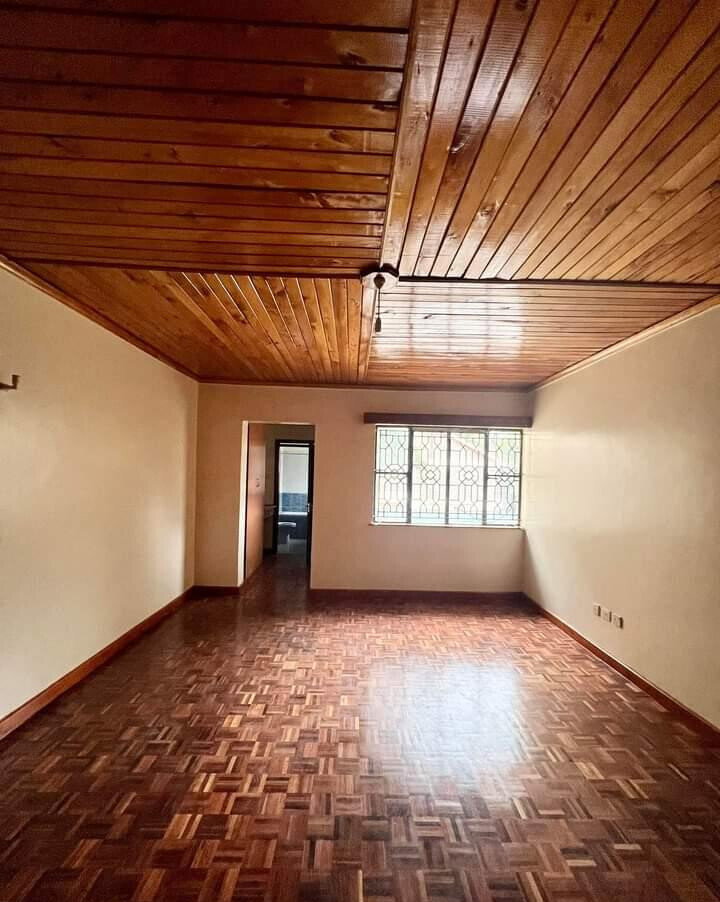 5-Ensuite Townhouse with DSQ & Garden - Lavington