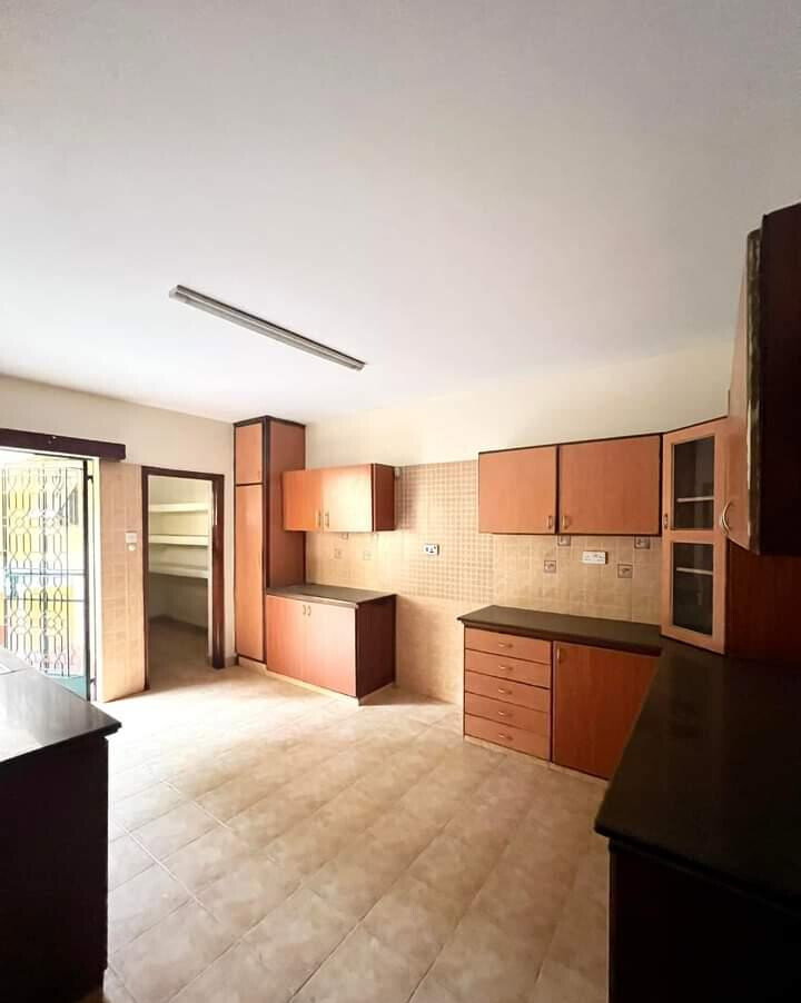 5-Ensuite Townhouse with DSQ & Garden - Lavington