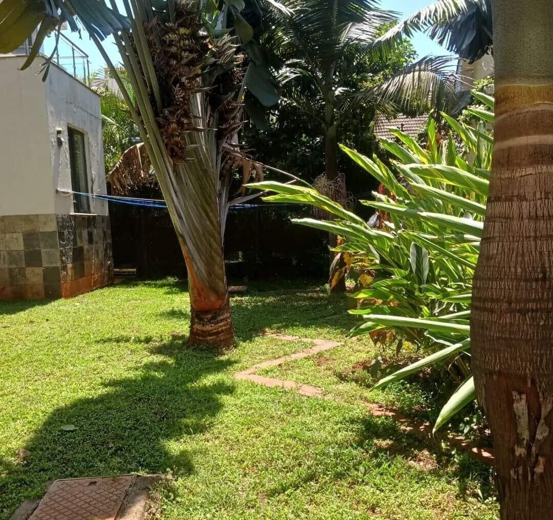 5-Ensuite Townhouse in Gated Community with Pool - Lavington