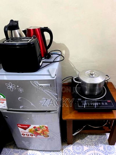 Furnished 1bdrm Bedsitter in Junction, Riara Road, Valley Arcade - Image 4