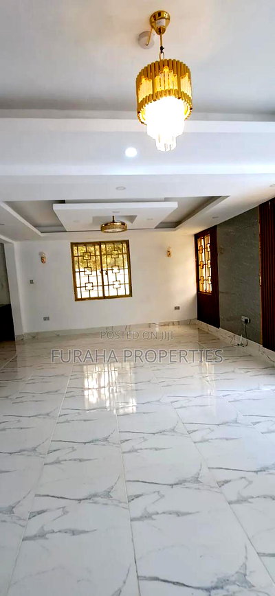 3bdrm Bungalow in Mtwapa for sale - Image 2