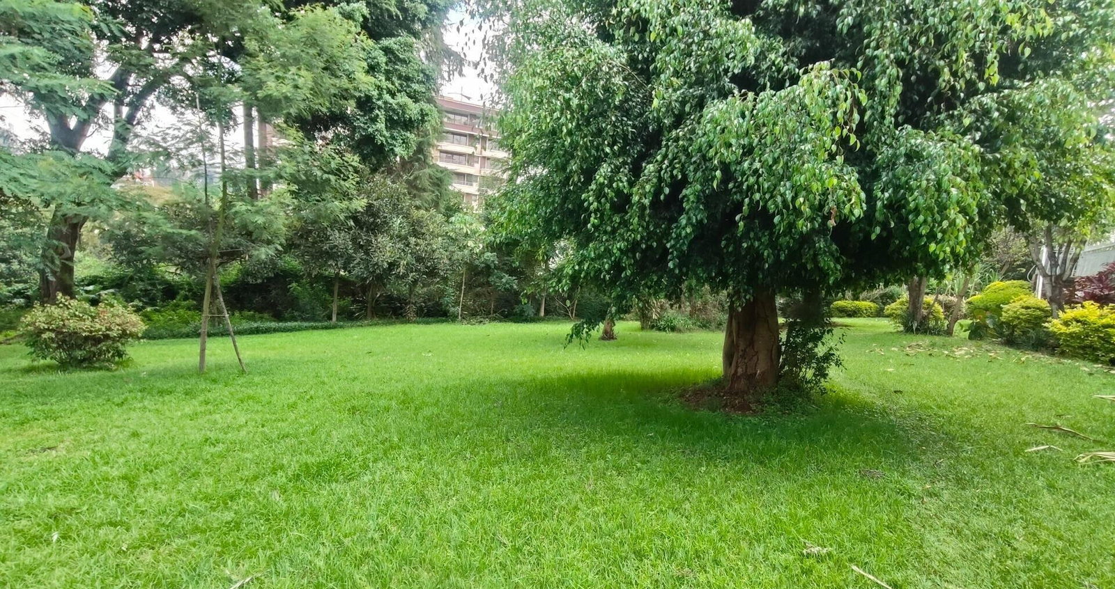 0.8 Acre Riverside Plot for KSh 450M