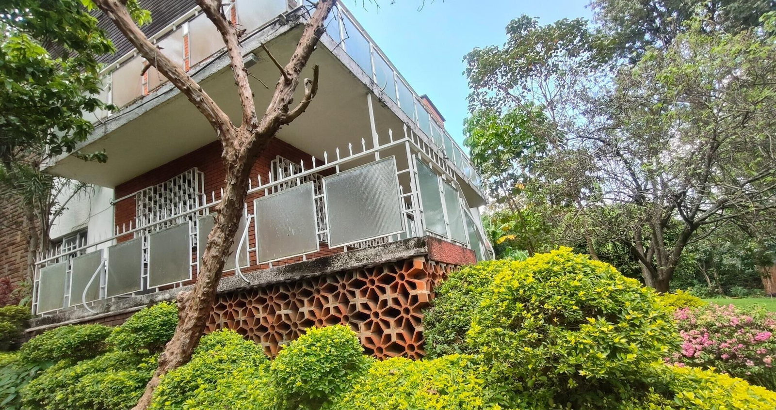 0.8 Acre Riverside Plot for KSh 450M