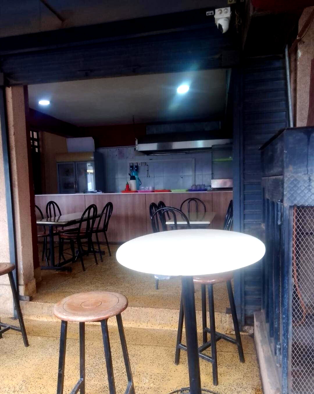 KSh 900K Fast Food Joint
