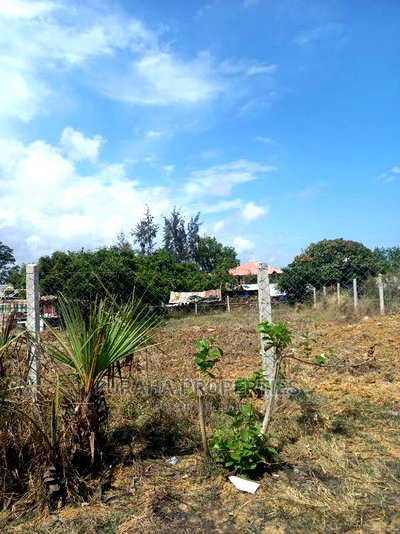 For Sale One Eigth Prime Land Bamburi - Image 1