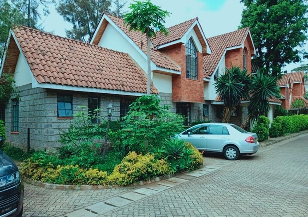Spacious 4BR Townhouse on Chalbi Drive - Lavington