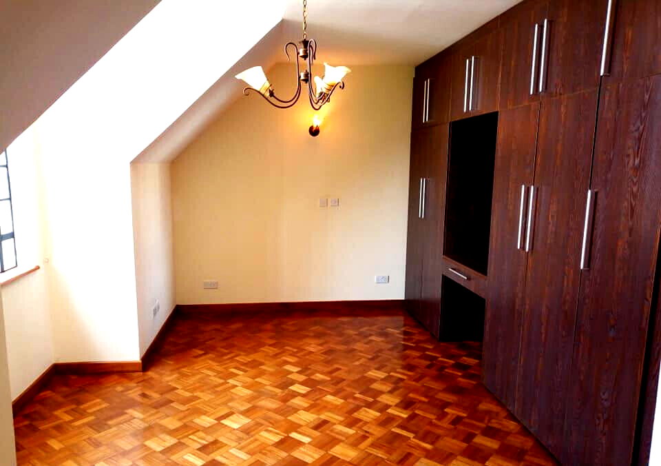 Spacious 4BR Townhouse on Chalbi Drive - Lavington