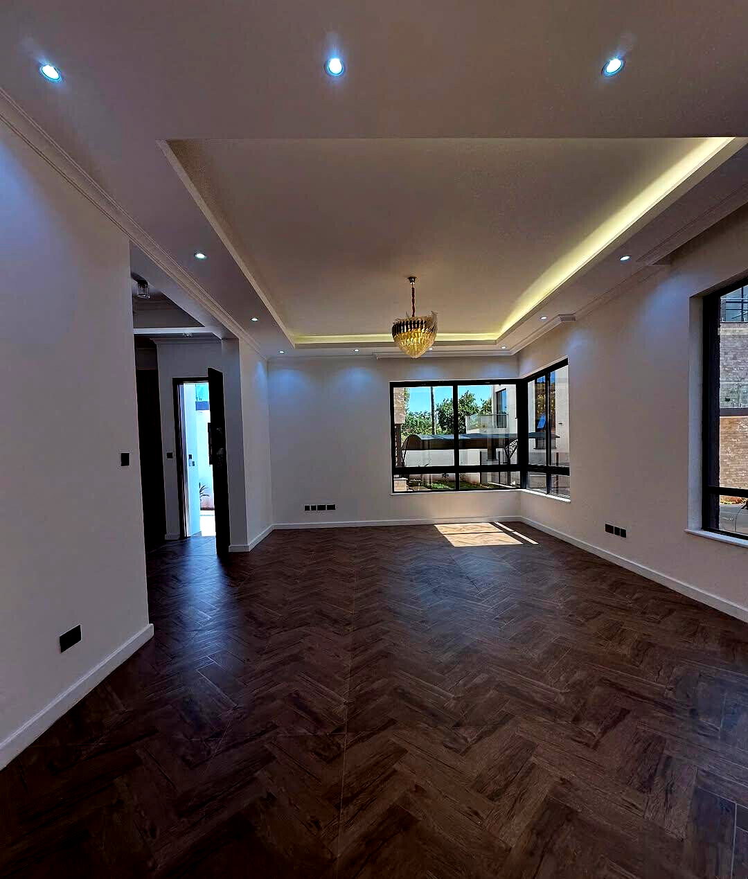 4-Ensuite Townhouse with Backup Generator & Staff Quarters - Lavington