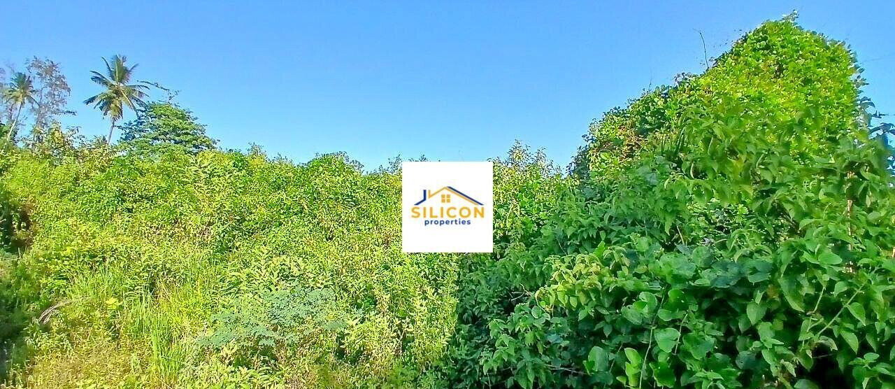 1 Acre Plot in Galu Kinondo for KSh 7M