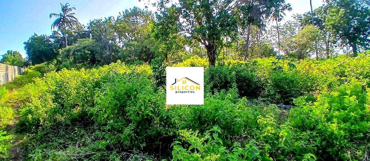 1 Acre Plot in Galu Kinondo for KSh 7M