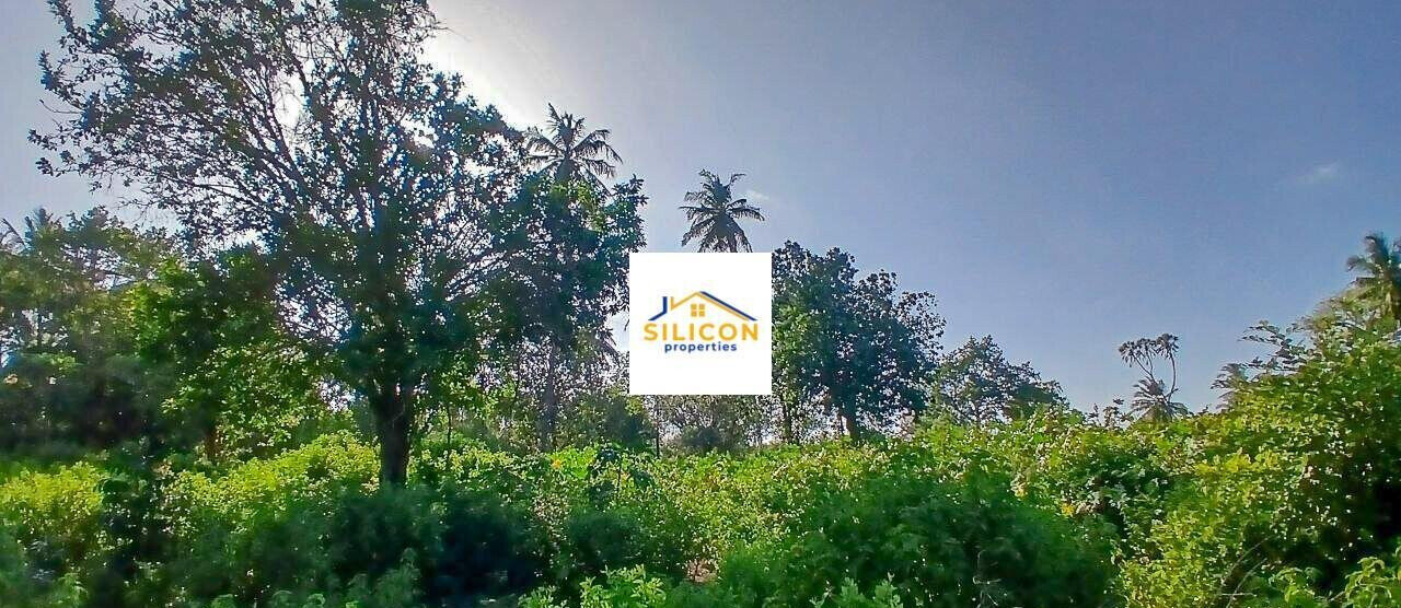 1 Acre Plot in Galu Kinondo for KSh 7M