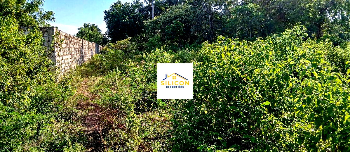 1 Acre Plot in Galu Kinondo for KSh 7M