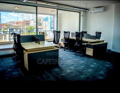 Immaculative Well Located Office-all Bills Paid - Image 4