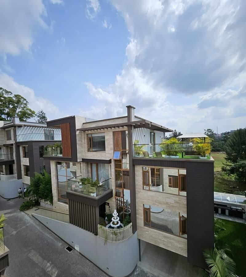 6-Ensuite Villa with Panic Room & Gym - Lavington