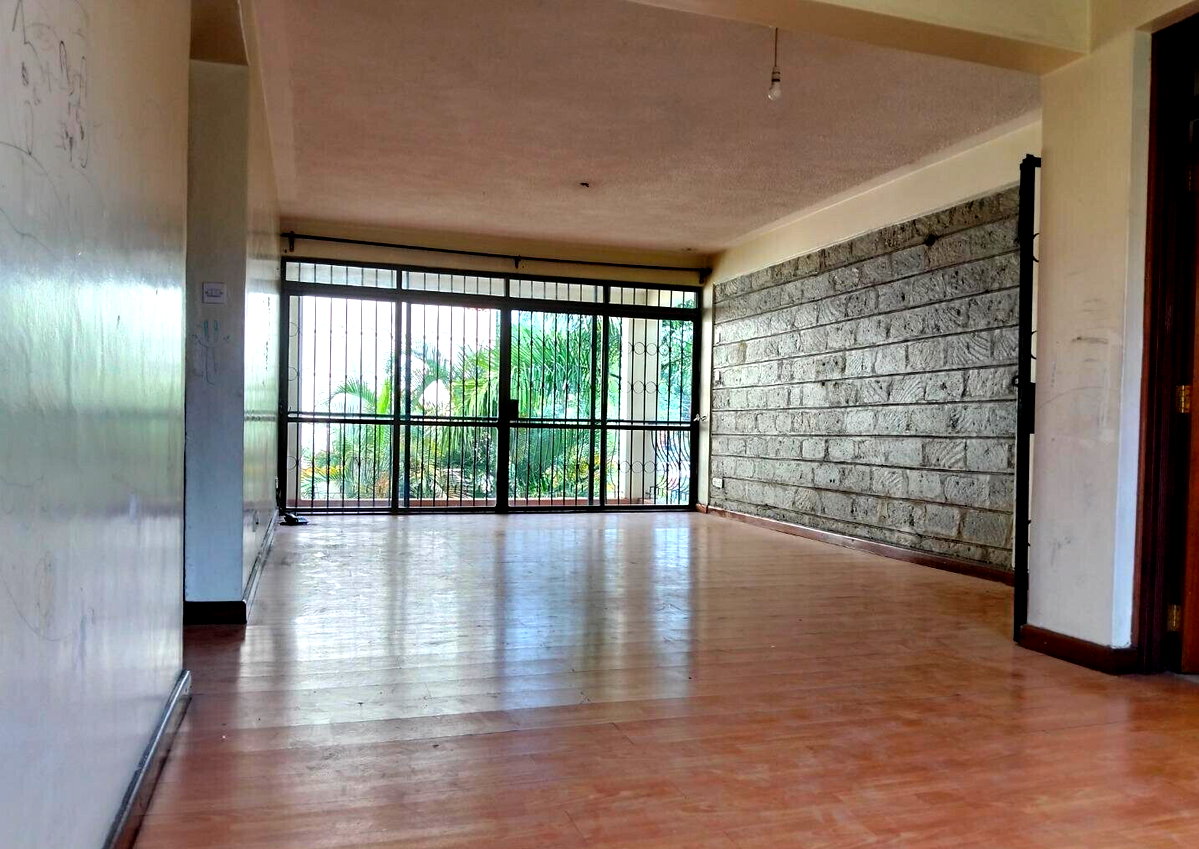 3BR with Pool & Balcony in Quiet Kileleshwa - KSh 16.5M