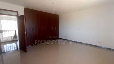5bdrm Maisonette in Kitengela for sale - Image 7