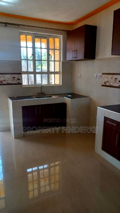 5bdrm Maisonette in Kitengela for sale - Image 3