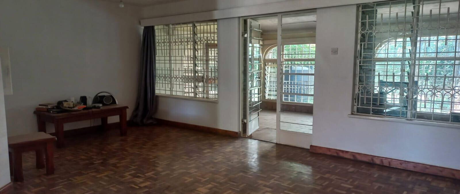 Classic 4BR Semi-Detached Maisonette with DSQ - Kileleshwa