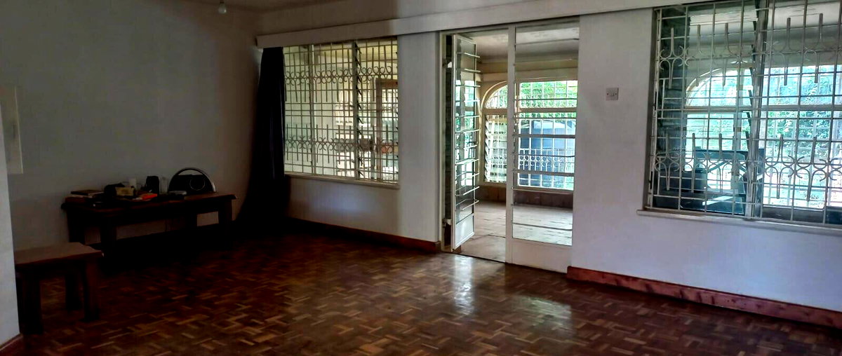 Classic 4BR Semi-Detached Maisonette with DSQ - Kileleshwa