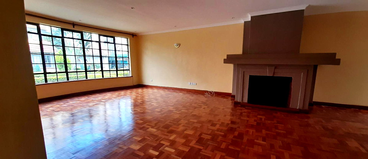 5BR All-Ensuite Townhouse with Fireplace & Study - Kileleshwa