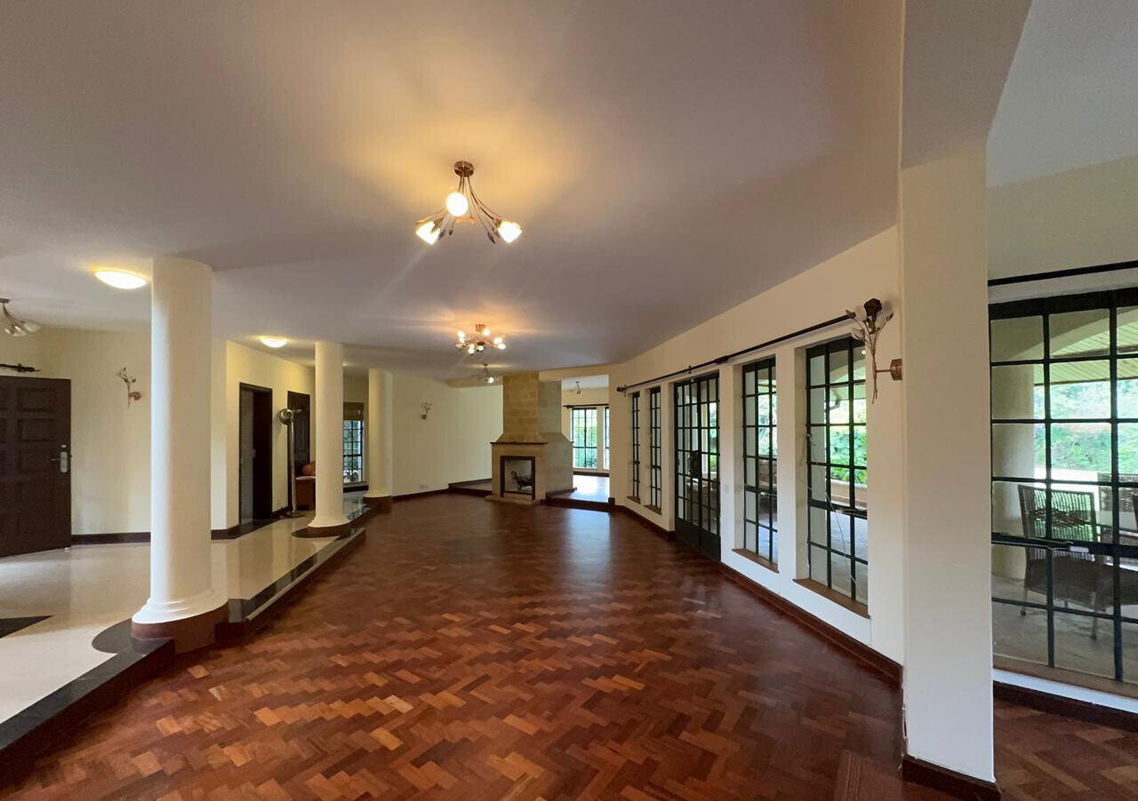 5BR All-Ensuite Townhouse with Pool & Gym in Runda Estate