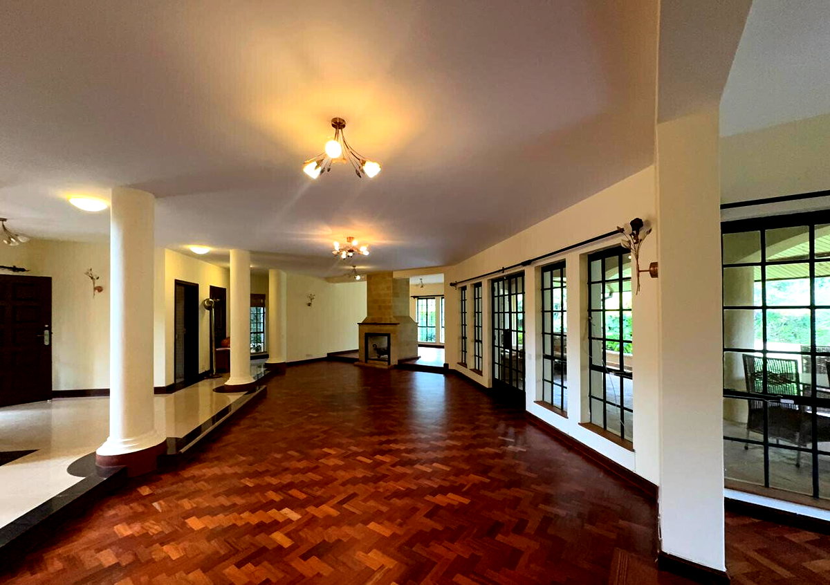 5BR All-Ensuite Townhouse with Pool & Gym in Runda Estate
