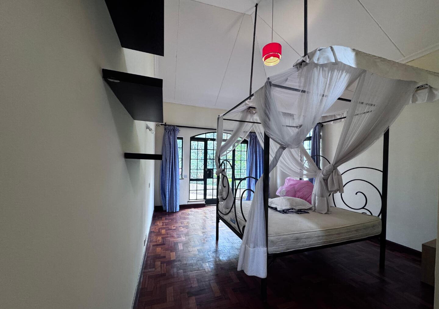 5BR All-Ensuite Townhouse with Pool & Gym in Runda Estate